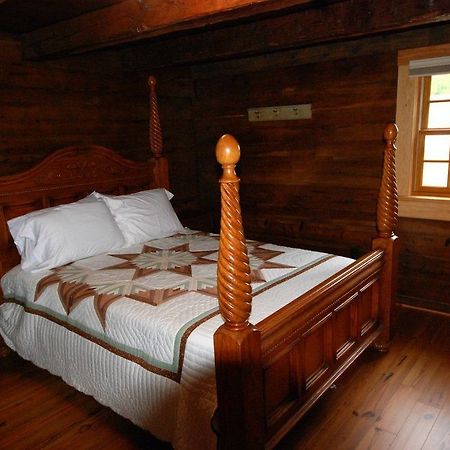 Silver Lake Bed & Breakfast (Adults Only) Harrisonburg Eksteriør bilde